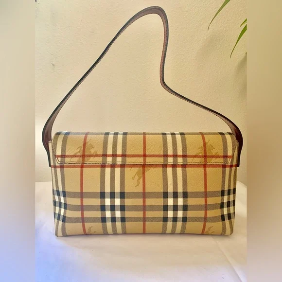 AUTHENTIC VINTAGE BURBERRY LONDON MADE IN ITALY RARE EUC! - Picture 3 of 16